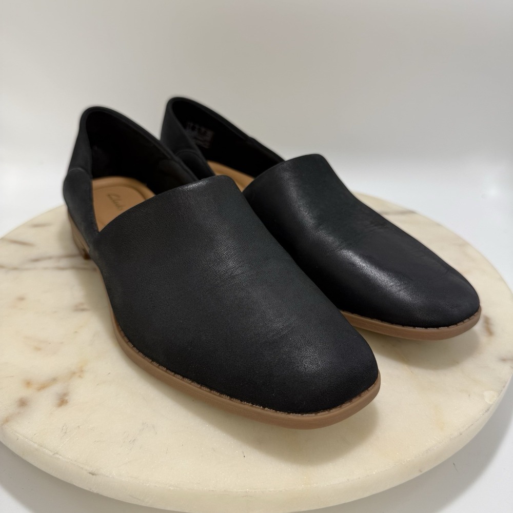 CLARKS Black Suede Pure Belle Leather Flats Slip On Women's 9.5 Comfort Shoes